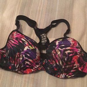 Brand New PINK sport bra with tag
